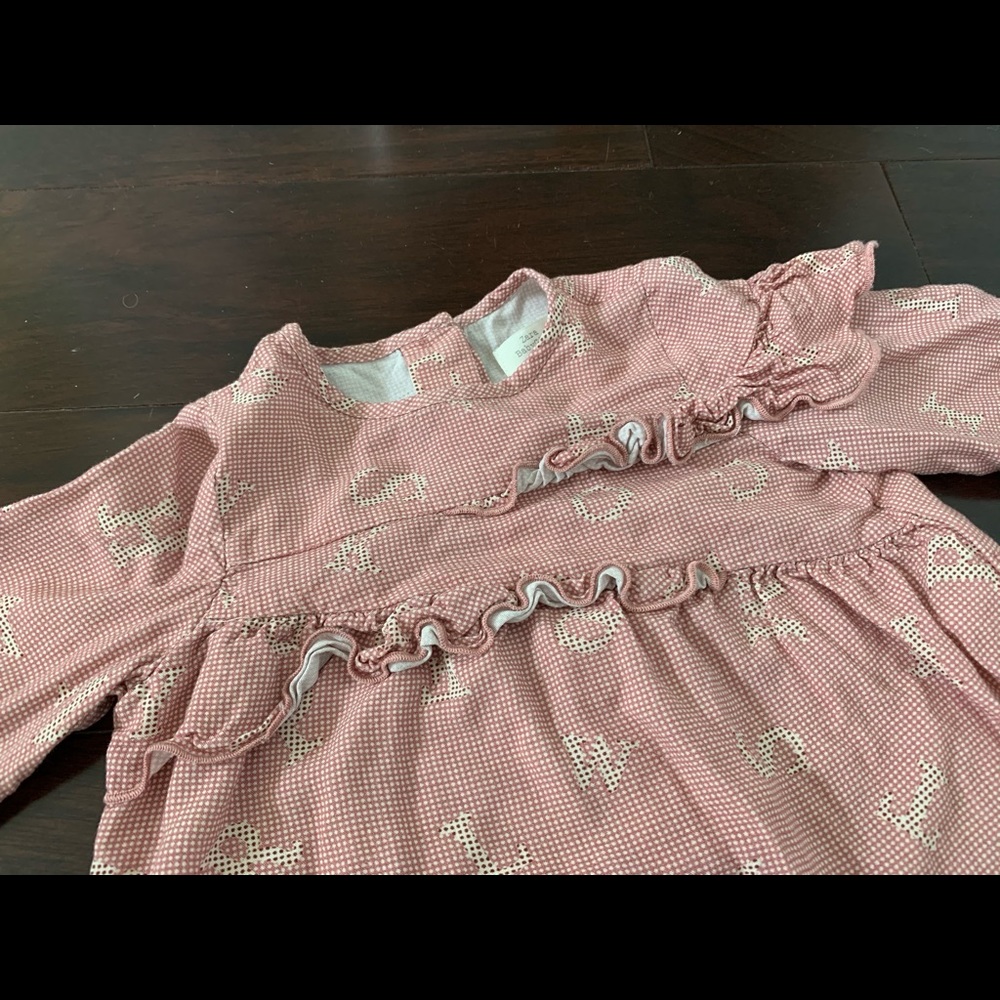 Zara ruffle letter top, size 18-24 mo